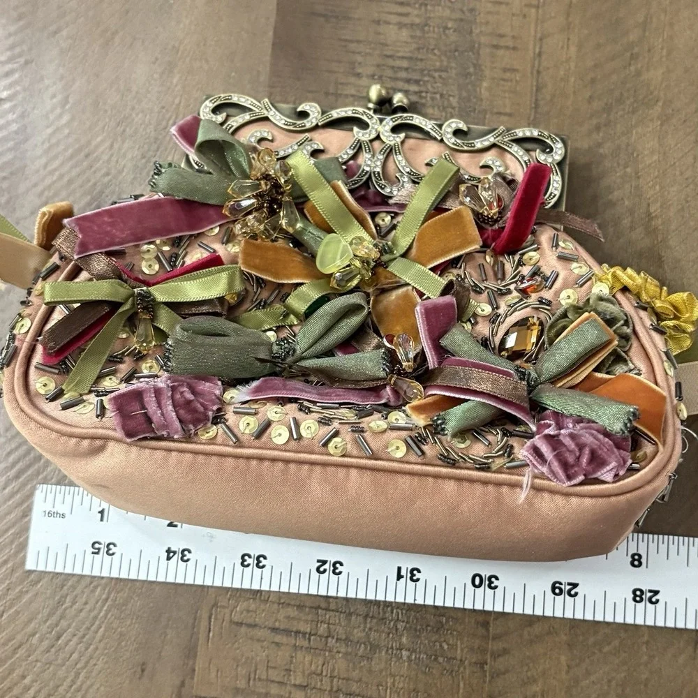 Mary Frances this purse
